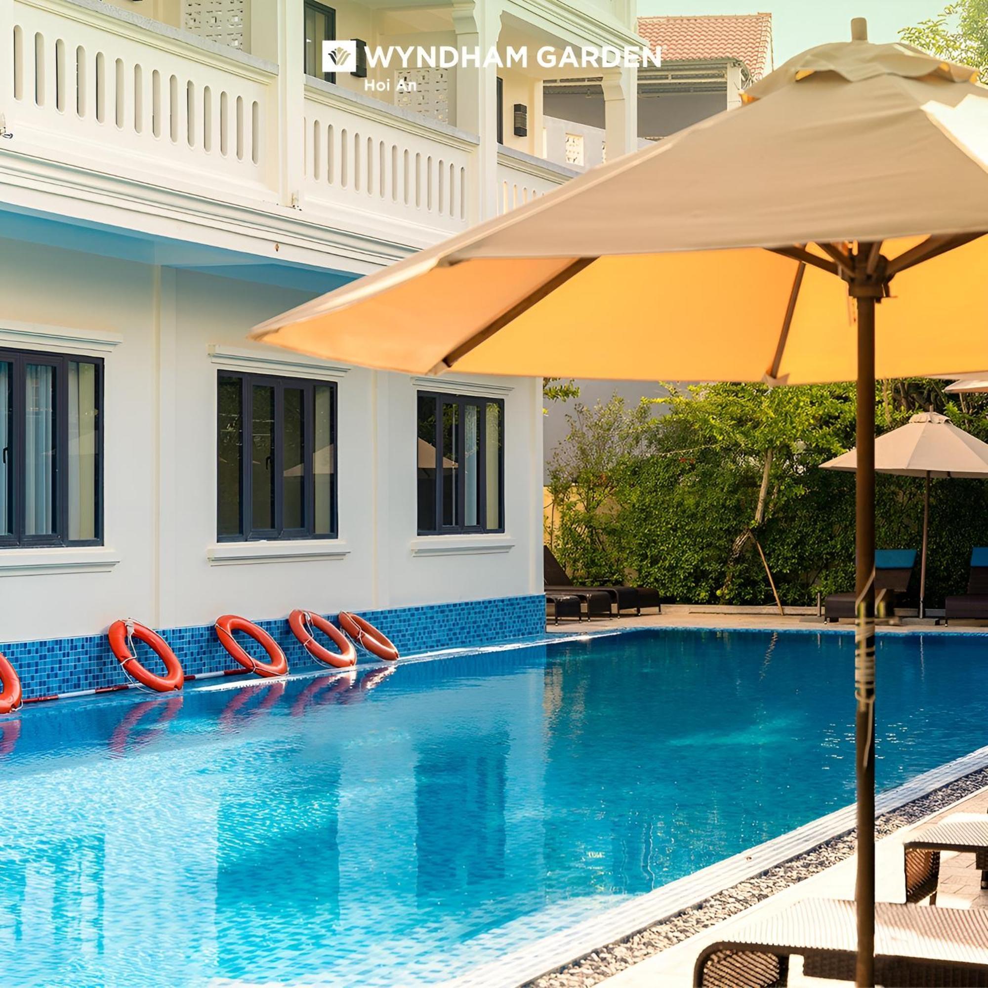 Hotel Wyndham Garden Cua Dai 5*