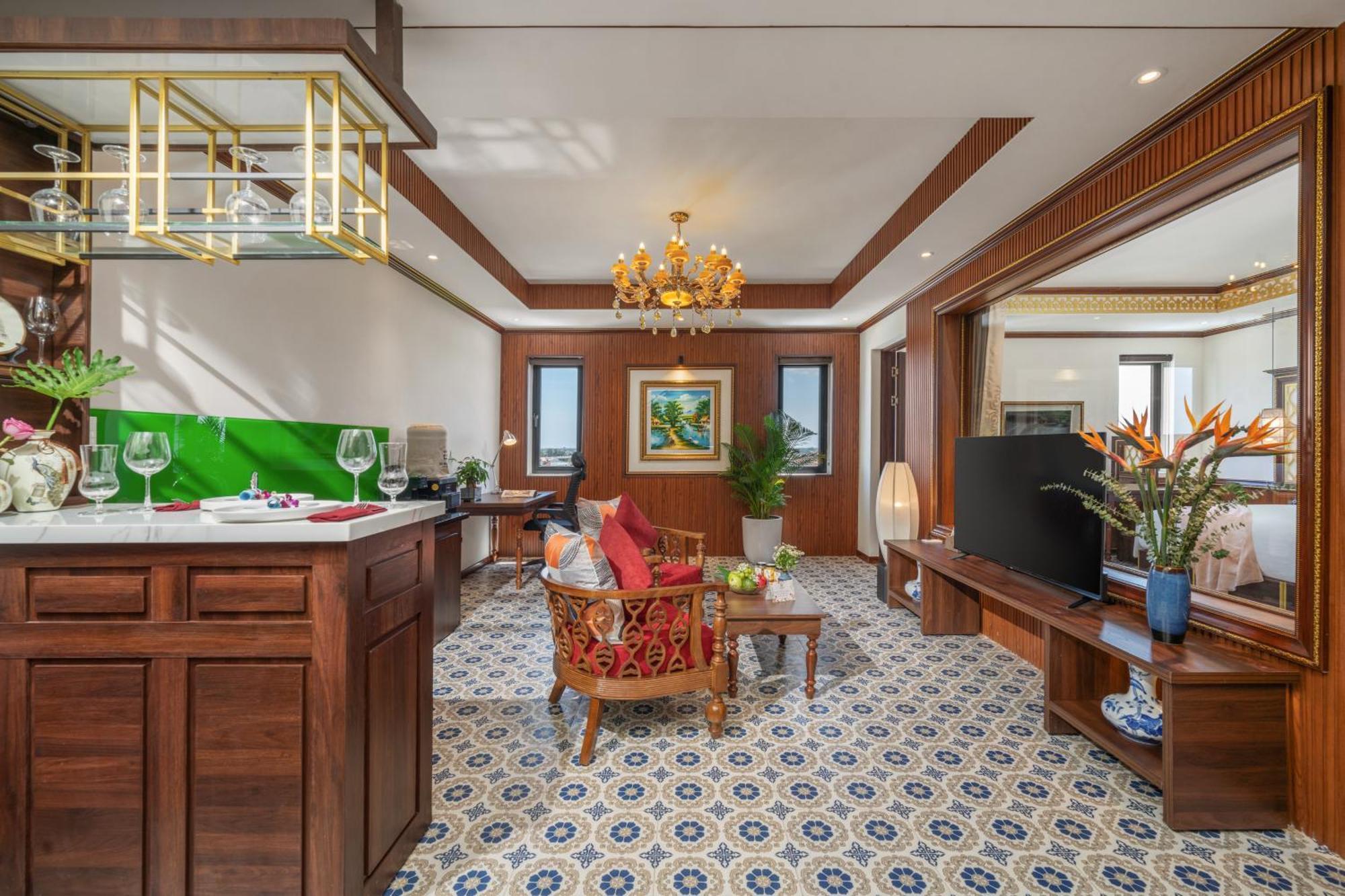 Hotel Babylon Luxury & Spa Hoi An