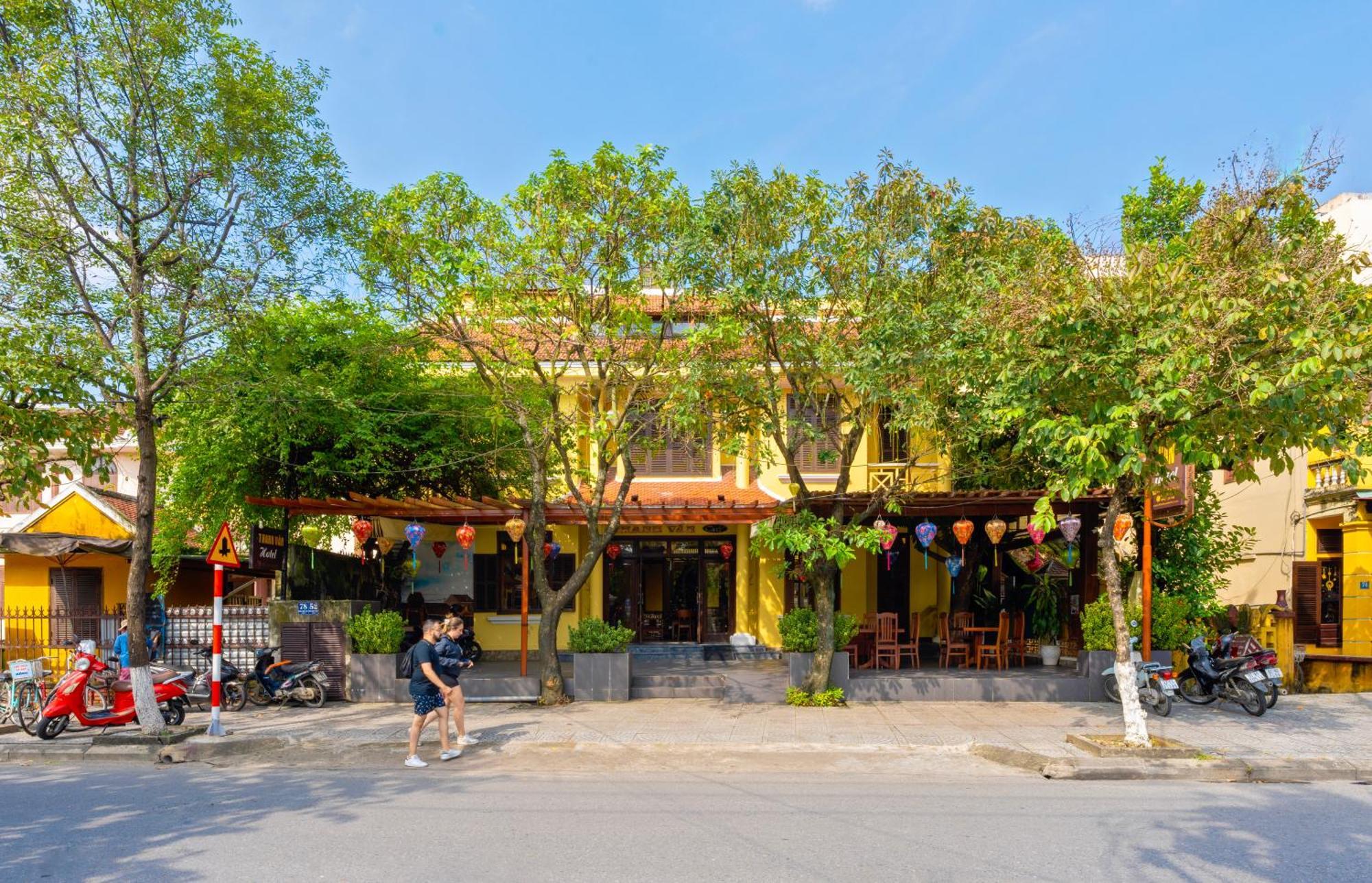 Thanh 1 Hotel 2*