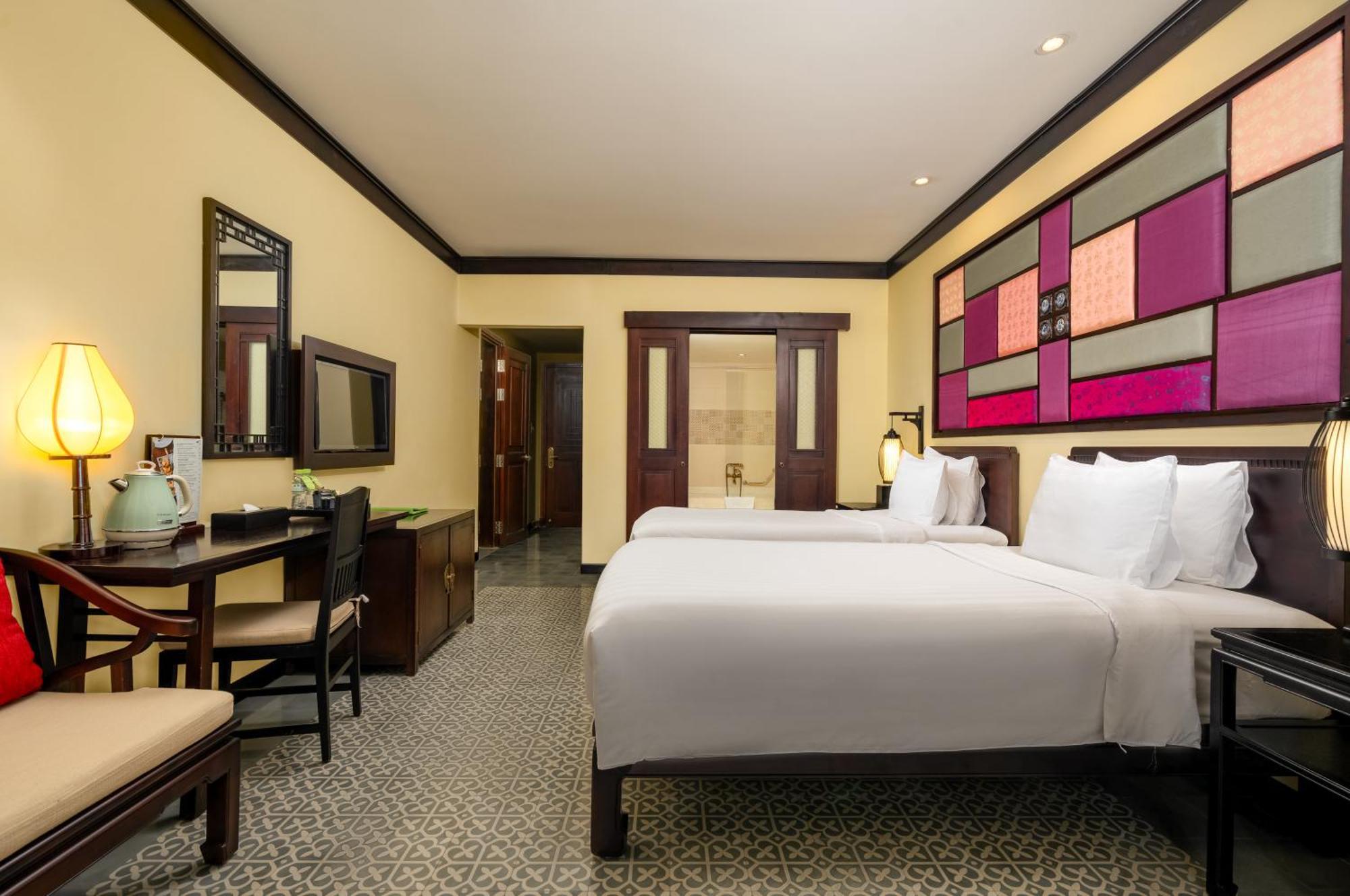 Hotel Wyndham Garden Cua Dai 5*