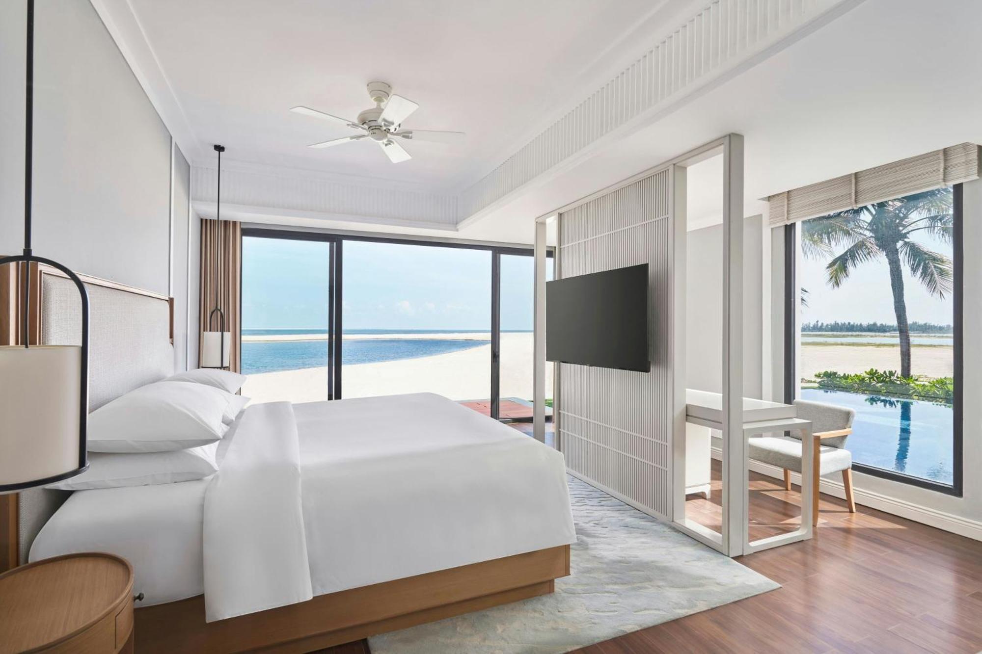 Renaissance & 5* Hoi An