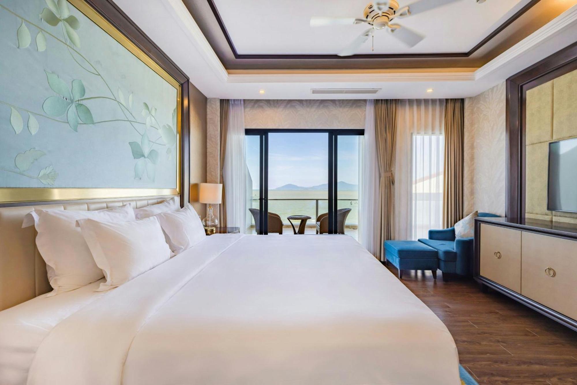 Renaissance & 5* Hoi An