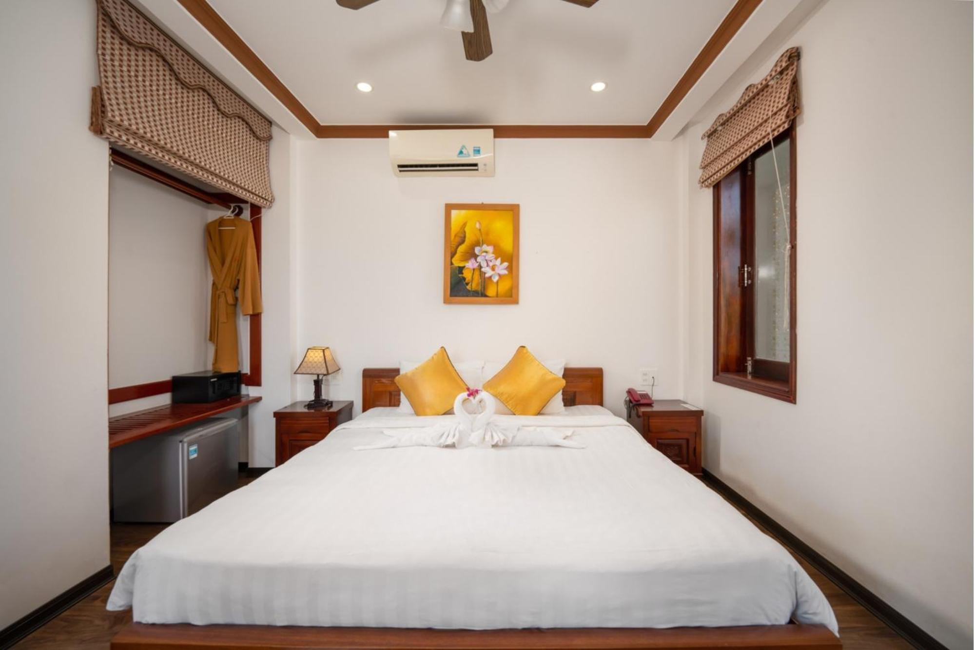 Raon Garden & Pool Hotel