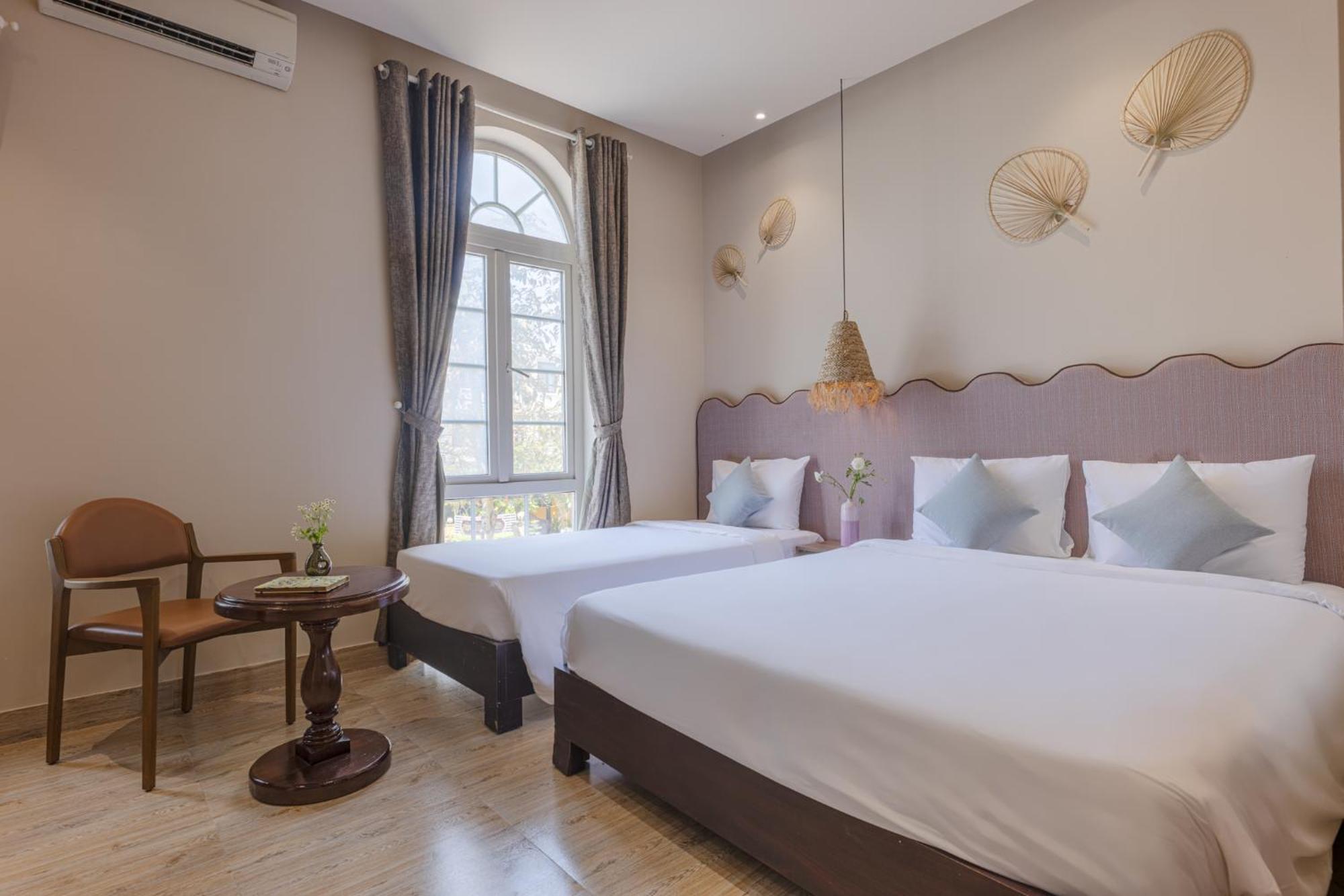 Vaia Boutique Hotel 3*