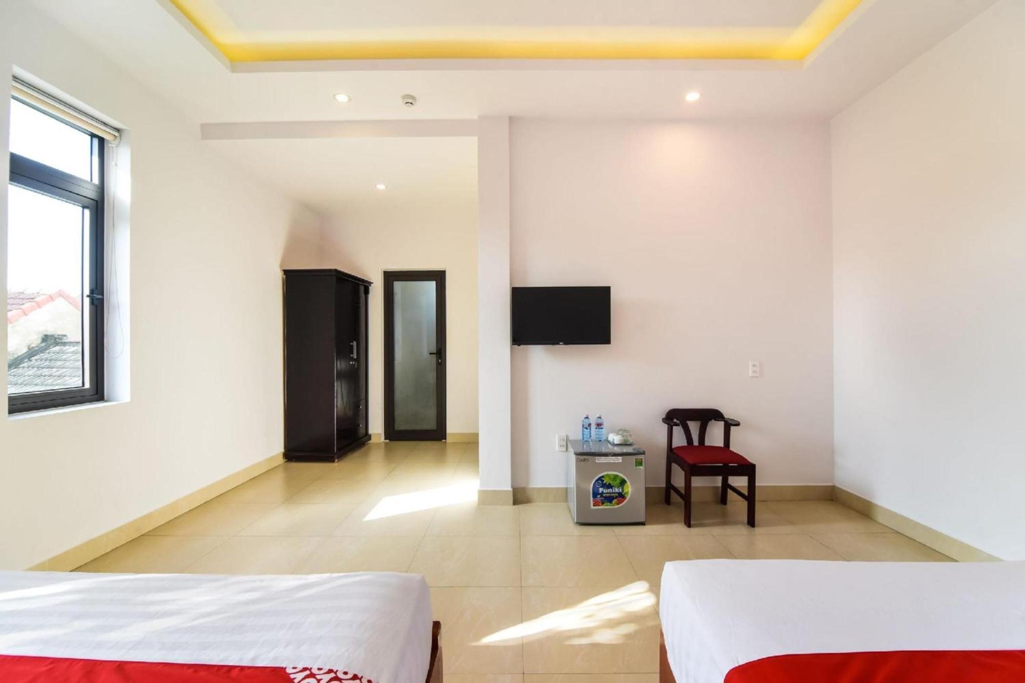 Hotel Oyo 473 Suburban 2*