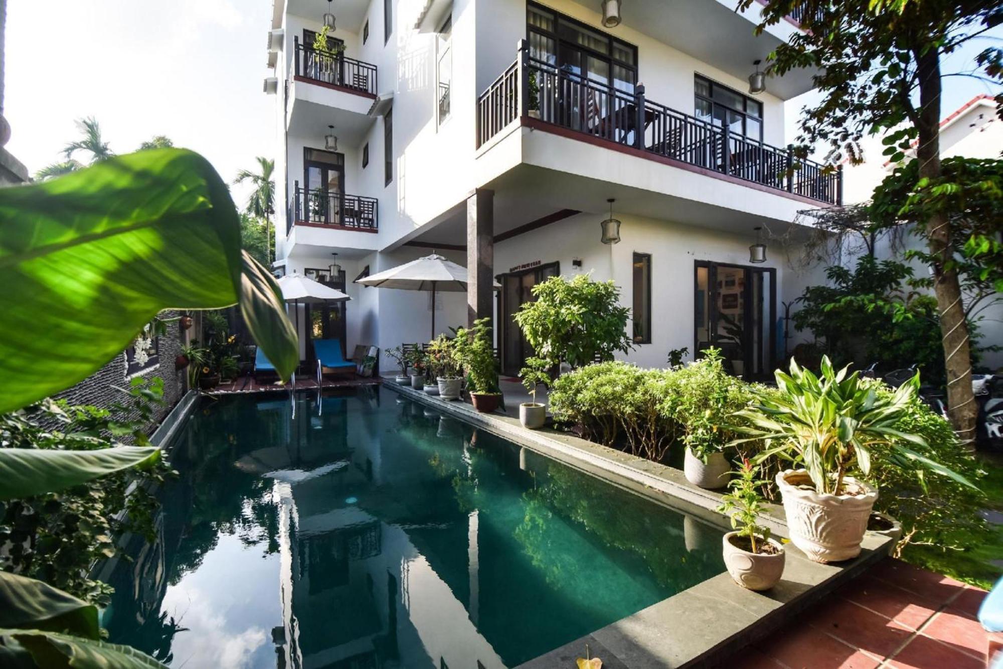 Oyo 473 Suburban 2* Hoi An