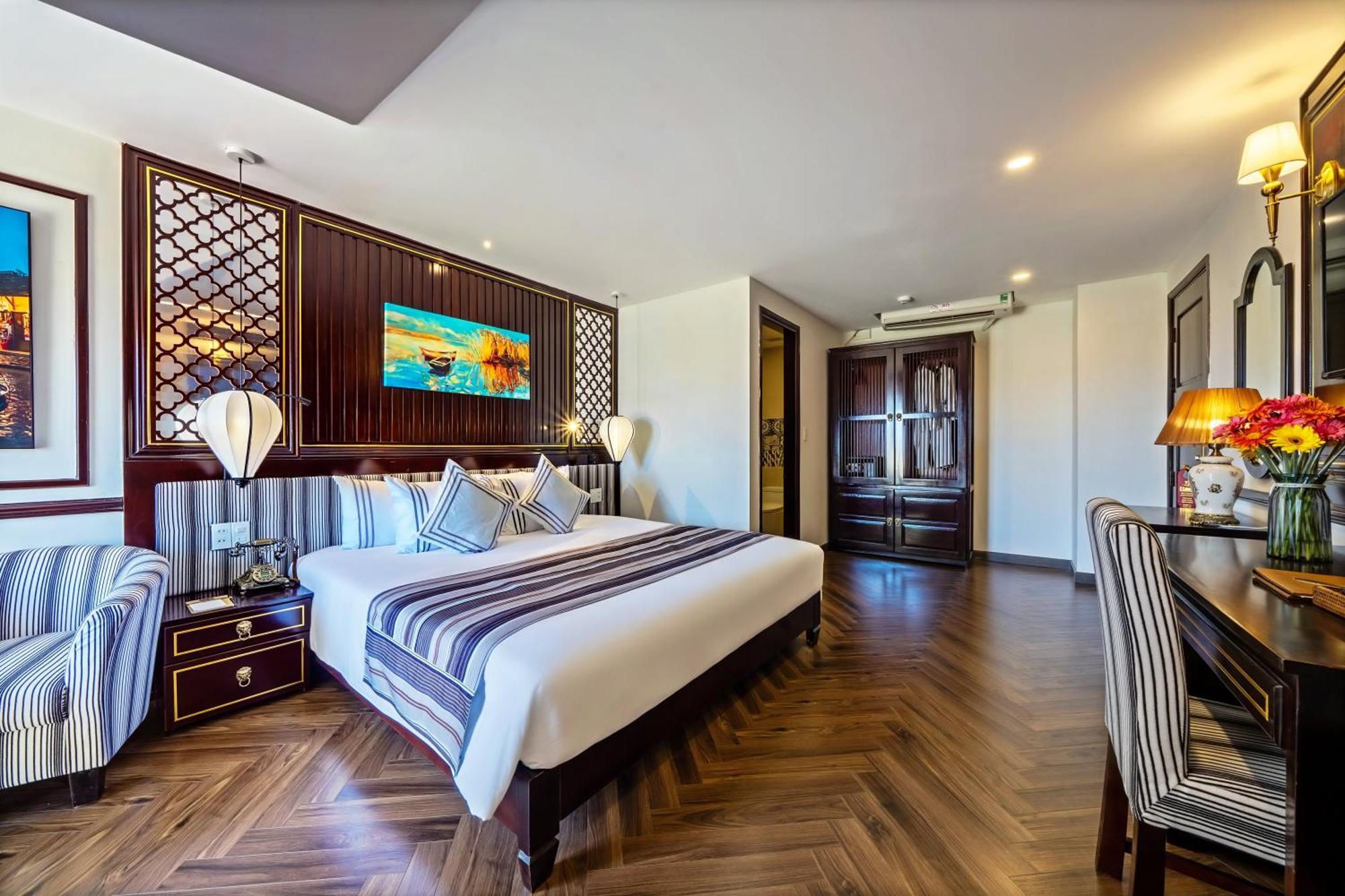 Le Pavillon Luxury & *