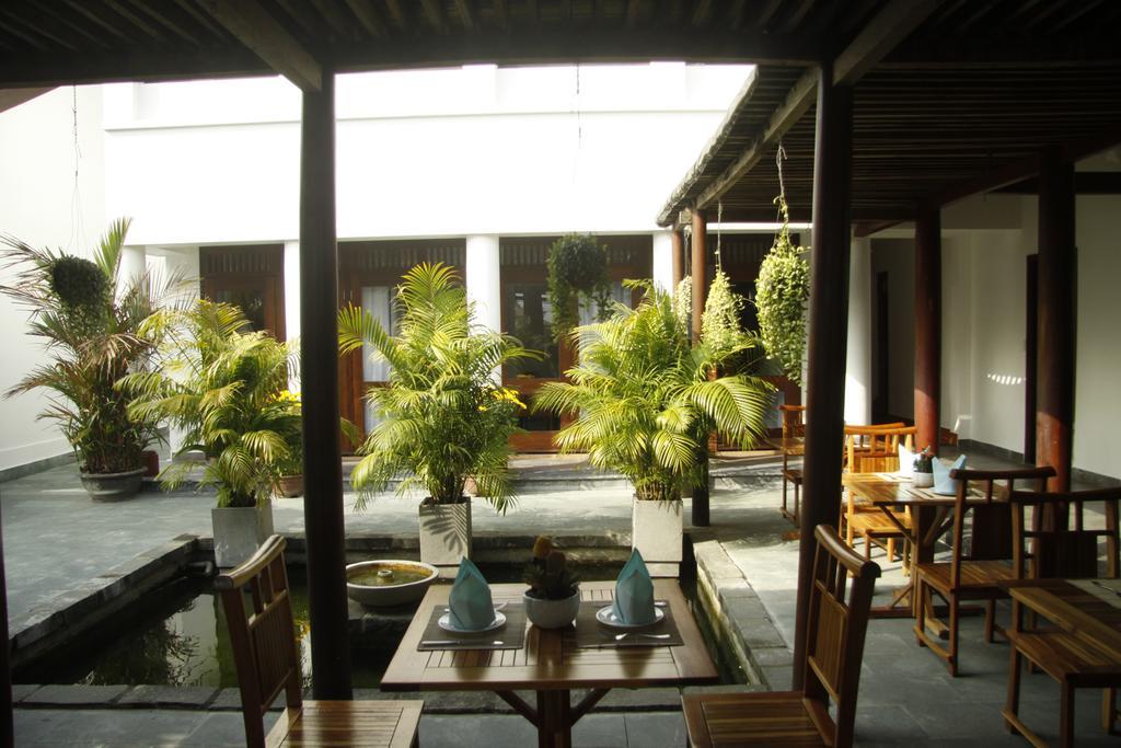 Hoa Co 2 Hoi An
