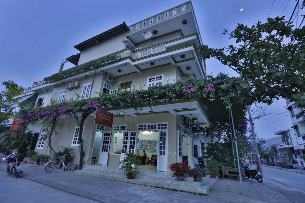 Moon's Hoi An