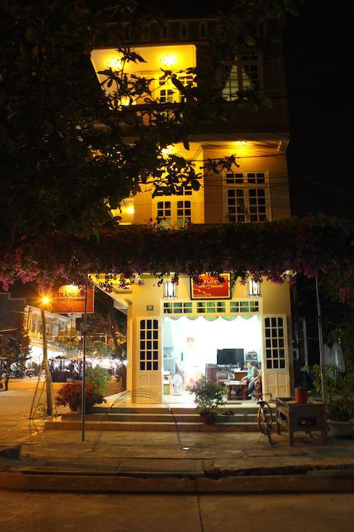 Moon's Hoi An