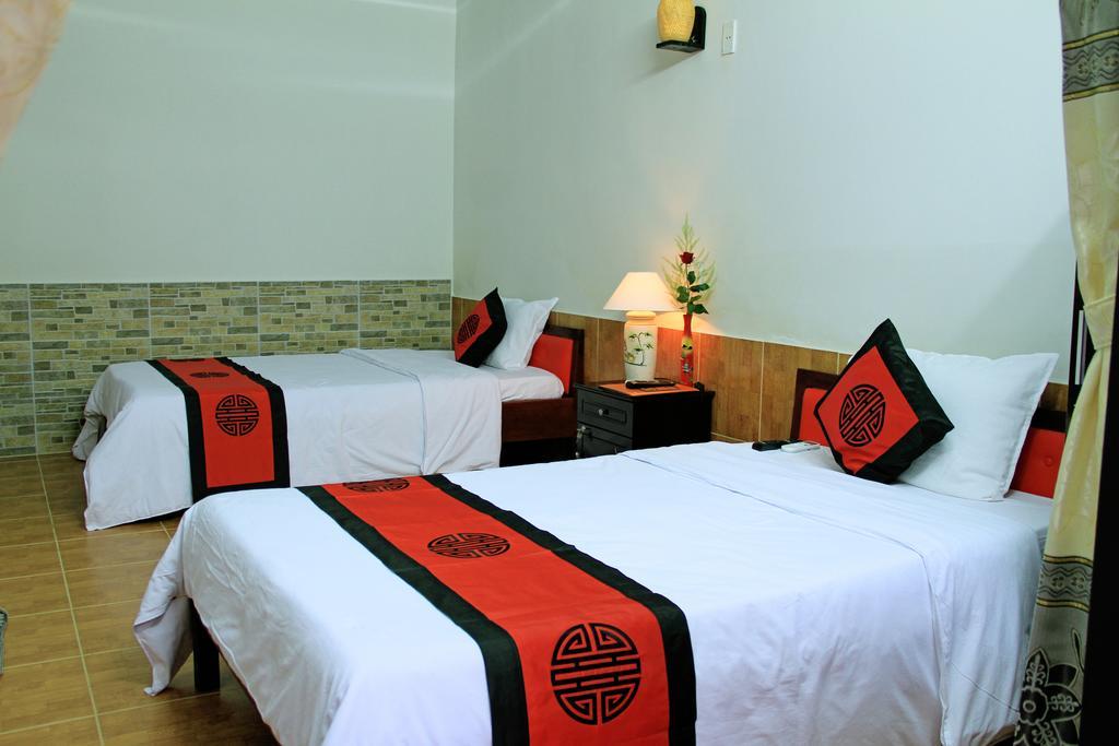 Homestay Red Ceramics Hoi An