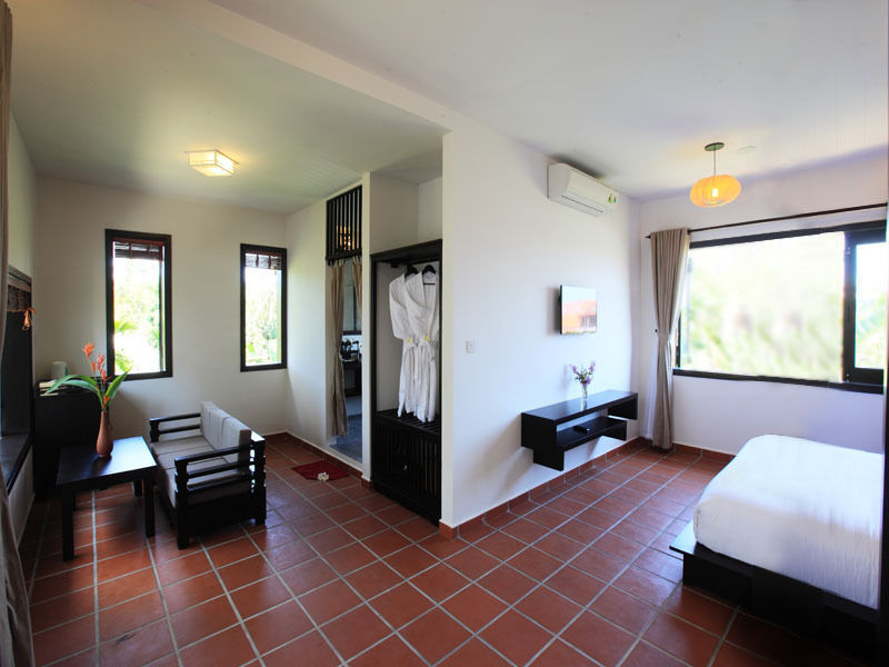 East West * Hoi An