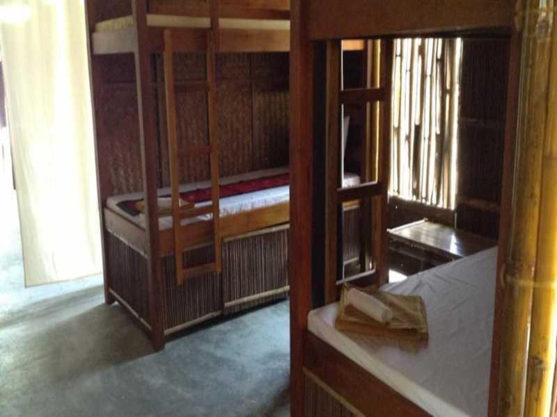 Hotel Under The Coconut Tree 3*
