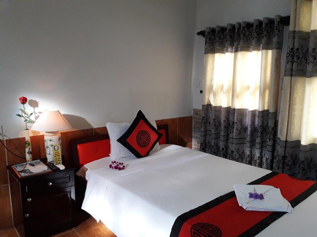 Homestay Red Ceramics *