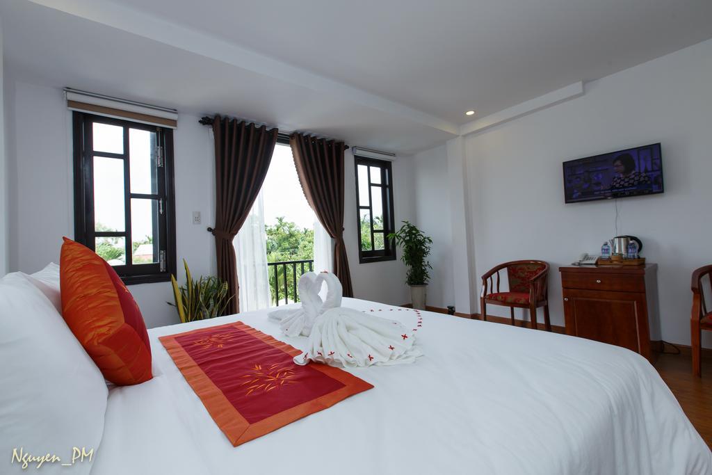 Gia Lam * Hoi An