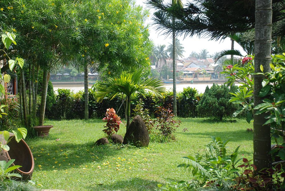 Pho Hoi Riverside 3*