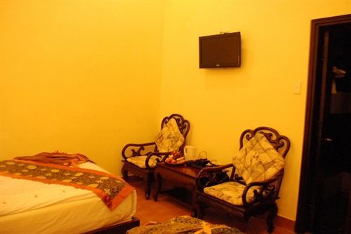 Hotel Huy Hoang River