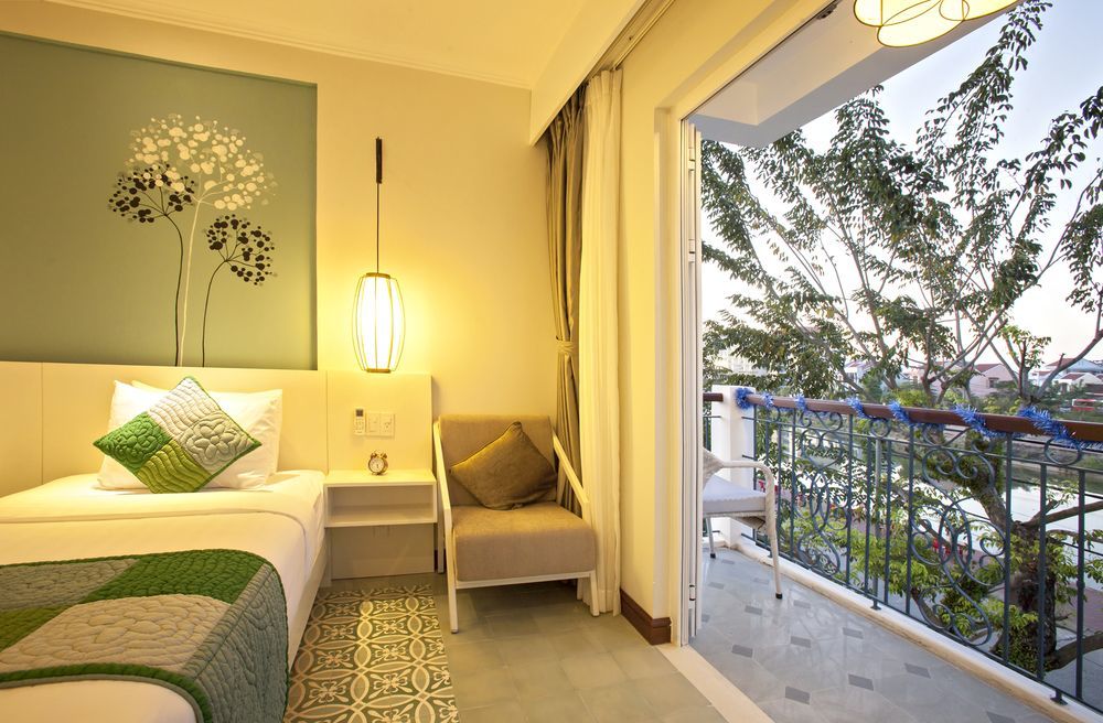 Lantana Riverside Boutique & Hotel 4*