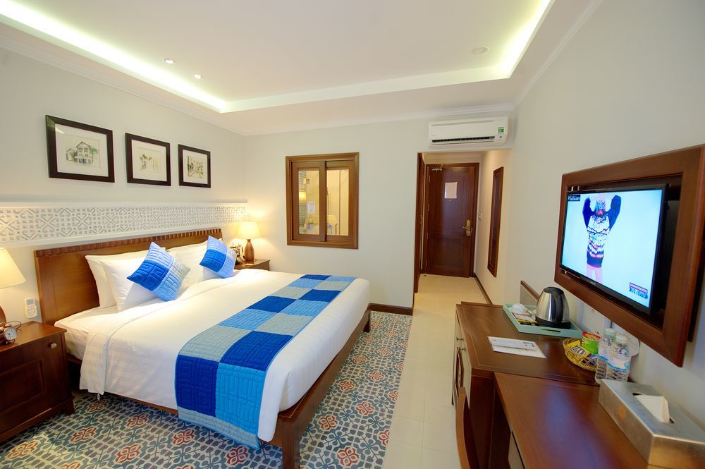 Lantana Riverside Boutique & 4*