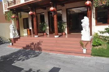 Hotel Kiman 3*