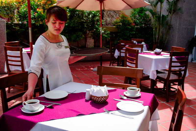 Sea And Hotel Hoi An