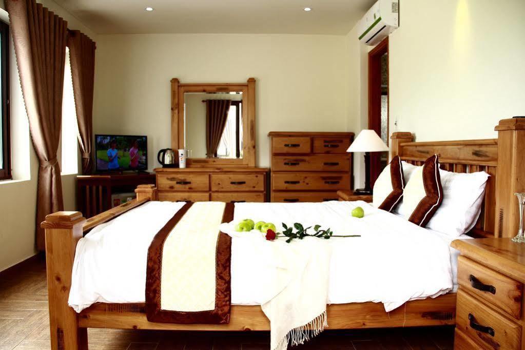 Red Coral Hotel