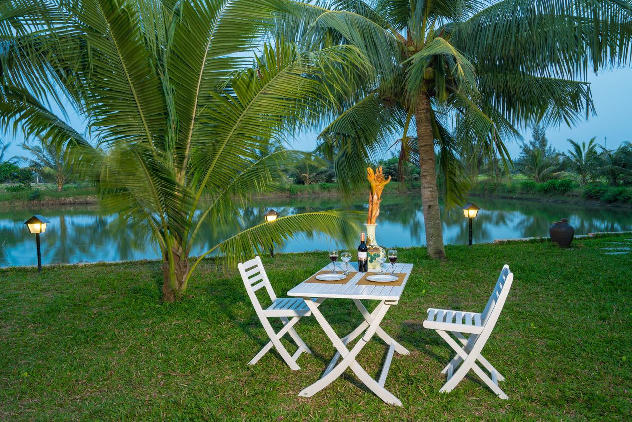 Villa Water Coconut Boutique *