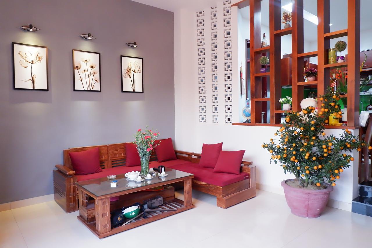 White Lion House *
