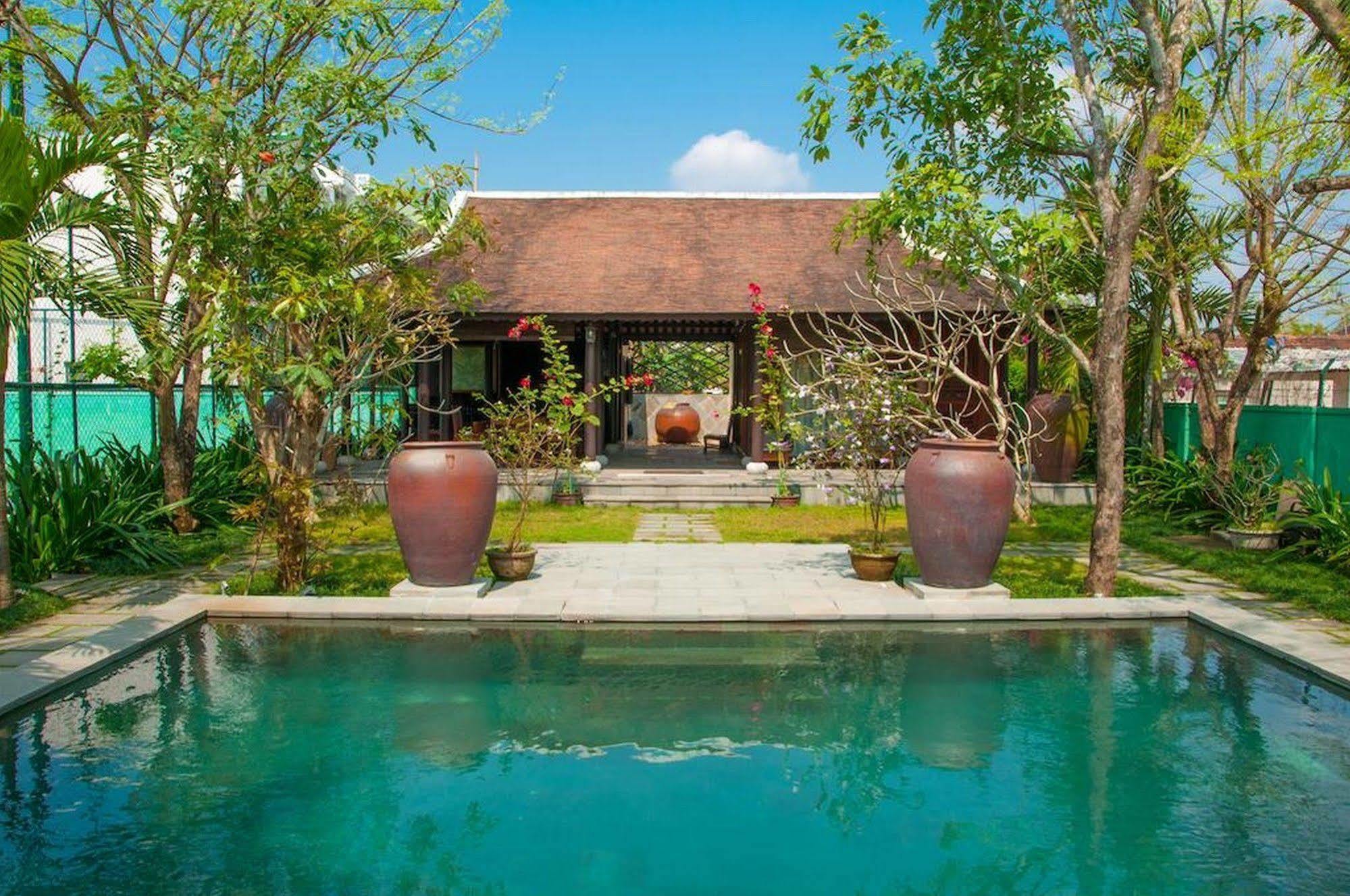 Villa Ao Lang *