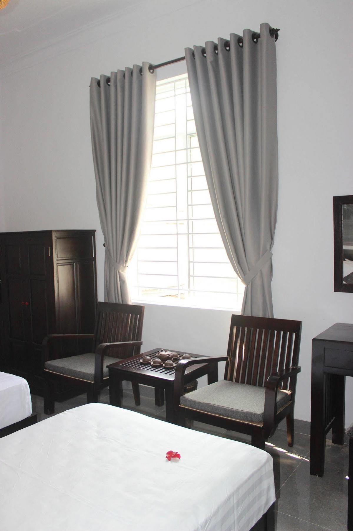 Viet House Homestay *