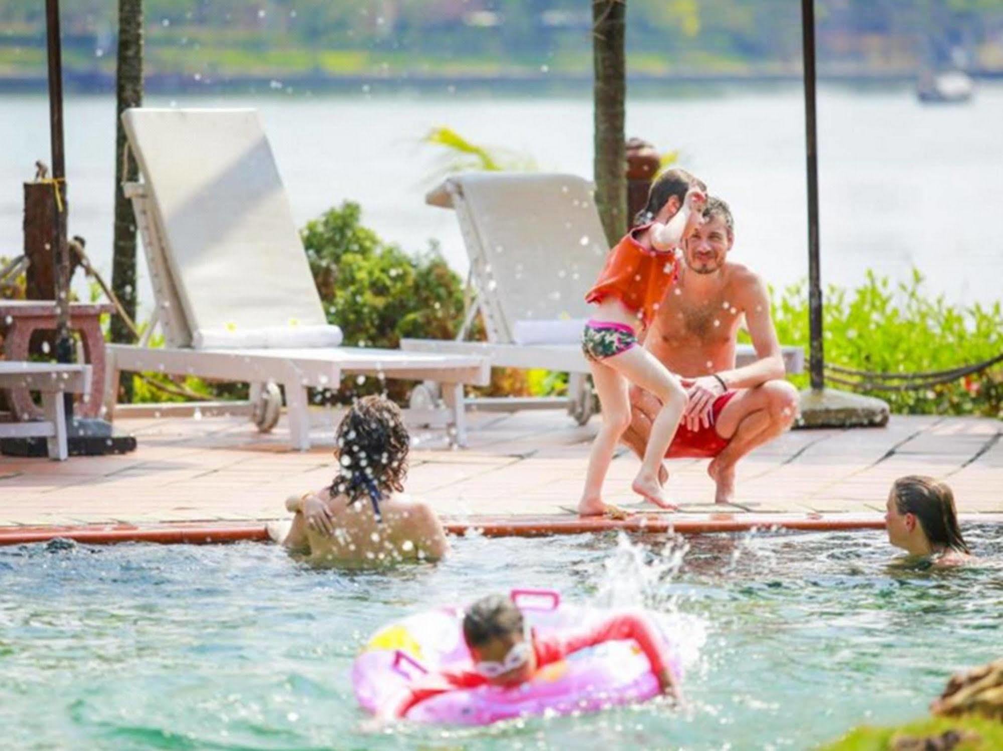 Resort Pho Hoi Riverside 3*