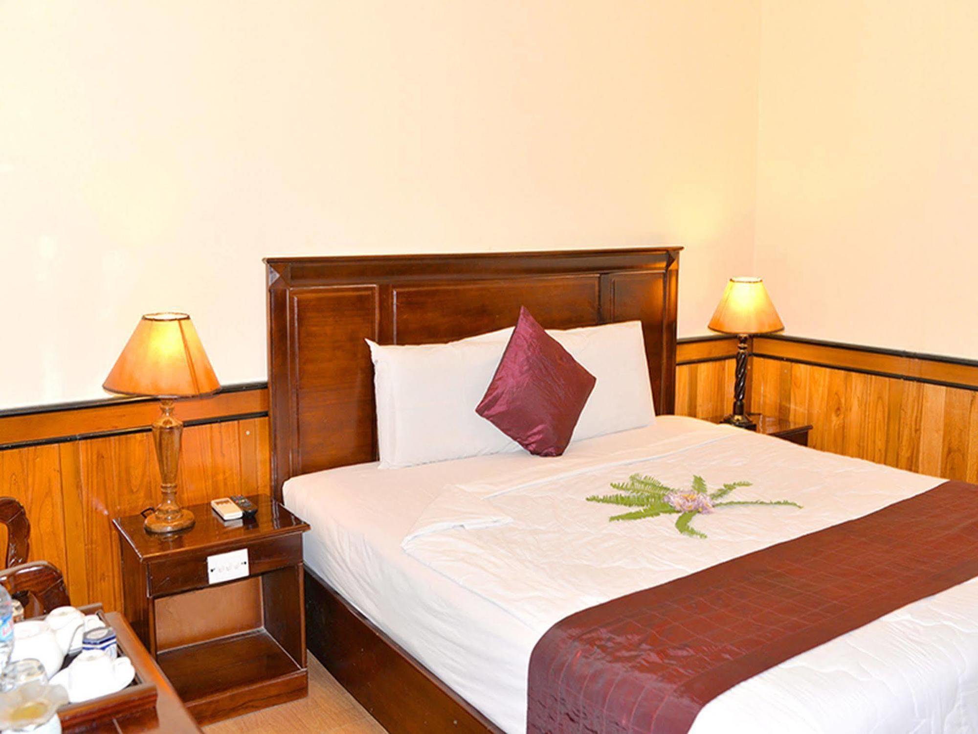 Huy Hoang River Hotel