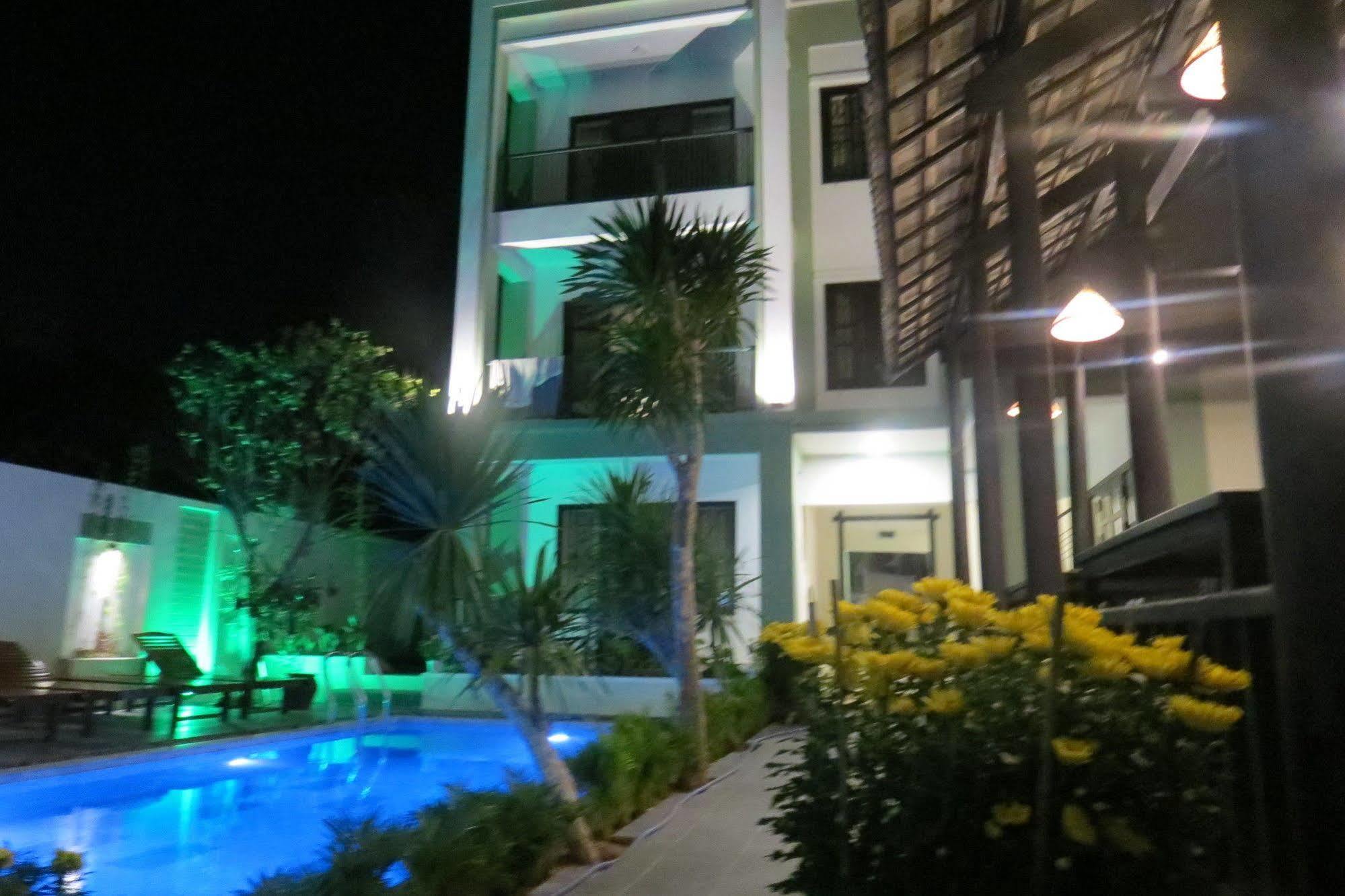 Starfruit Villa