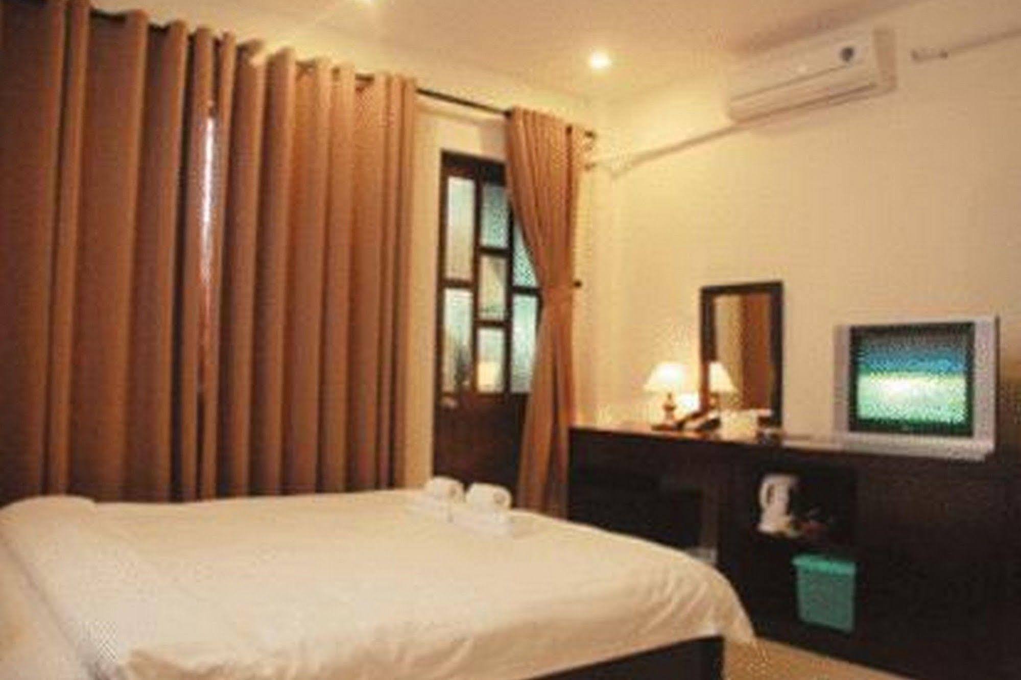 Hotel Vinh Huy 2*