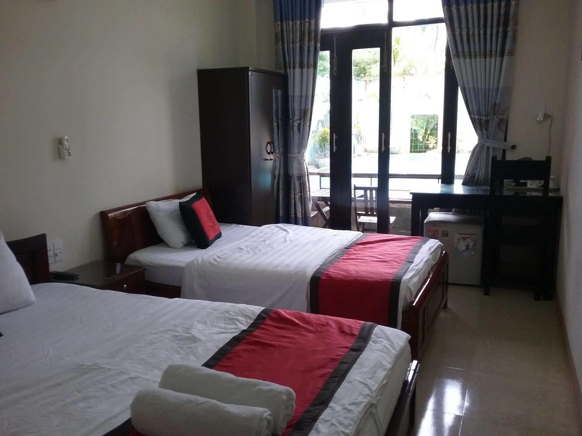 Vip Garden And Pool , Hotel 3*
