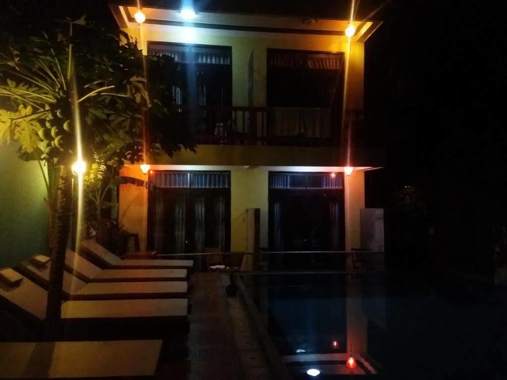 Hotel Vip Garden And Pool ,