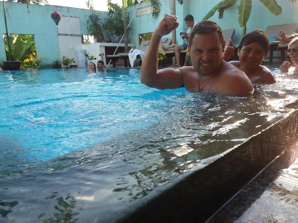 Hotel Vip Garden And Pool , 3*