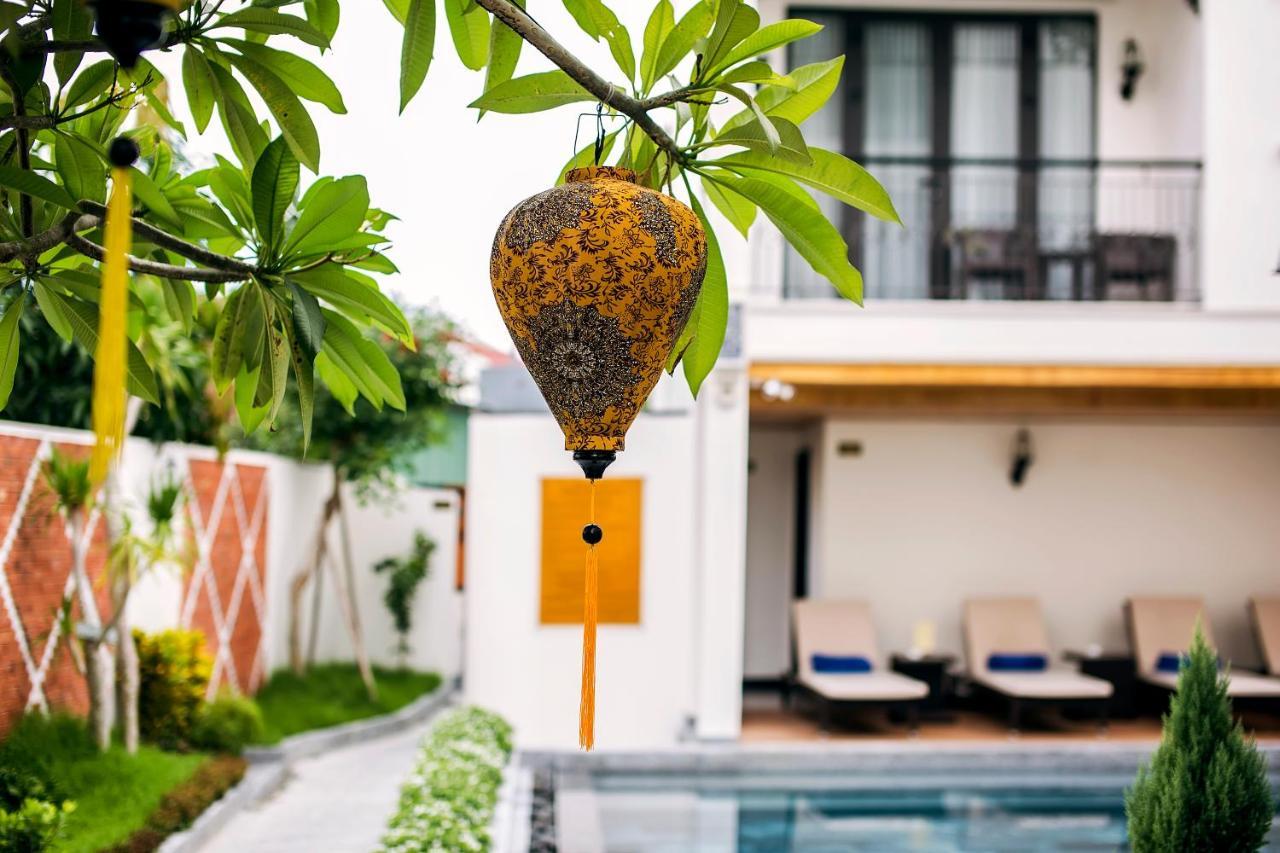 Laluna Riverside & Hotel 4*