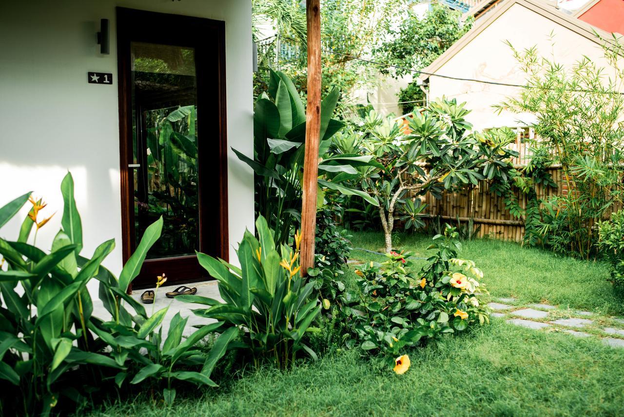 An Bang Seastar Boutique Villa *