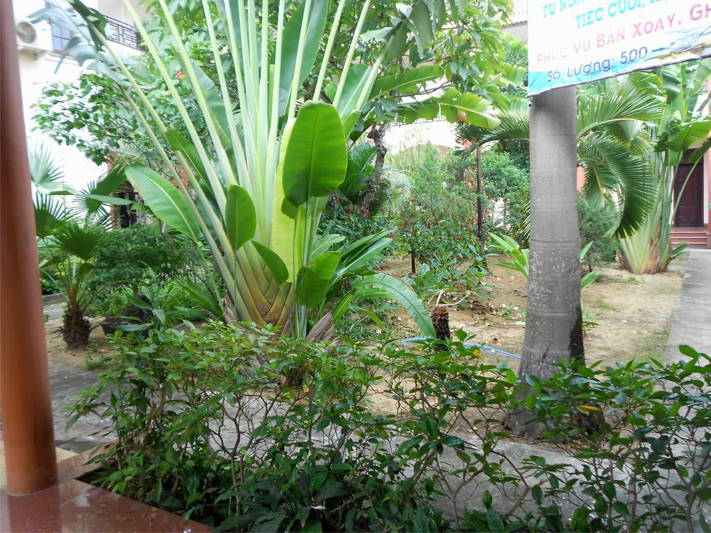 Bach Dang Hotel