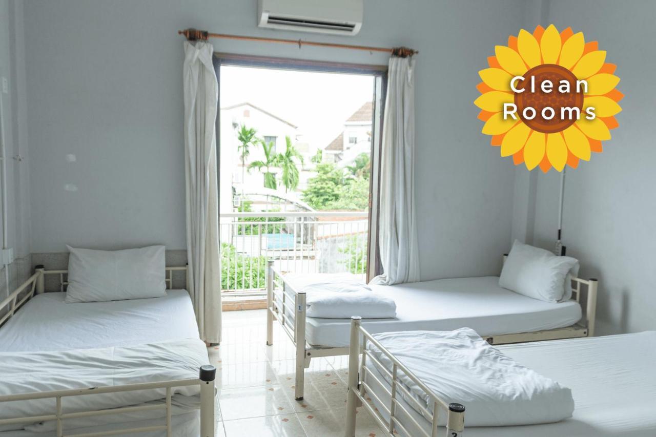 Sunflower Hotel 2*