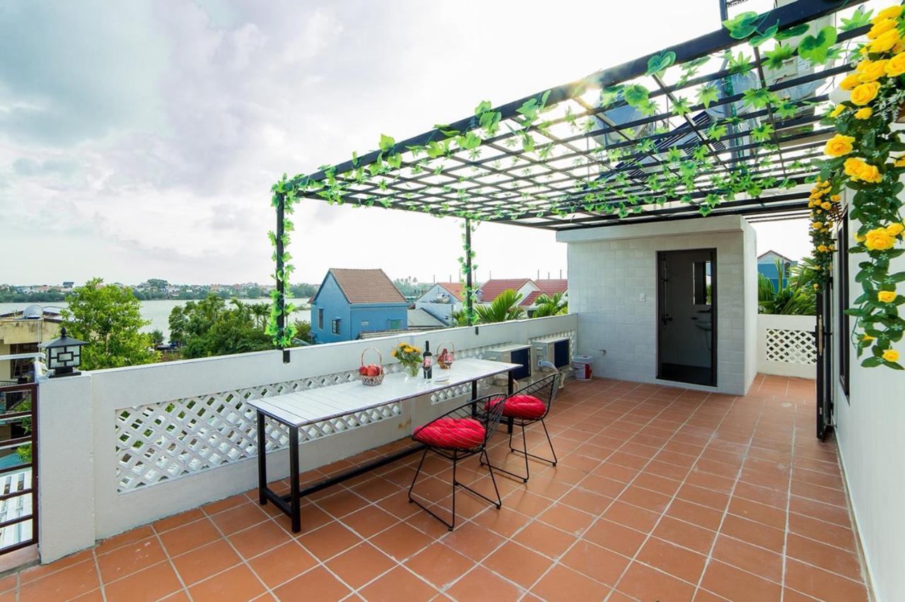 Nhu Y Homestay