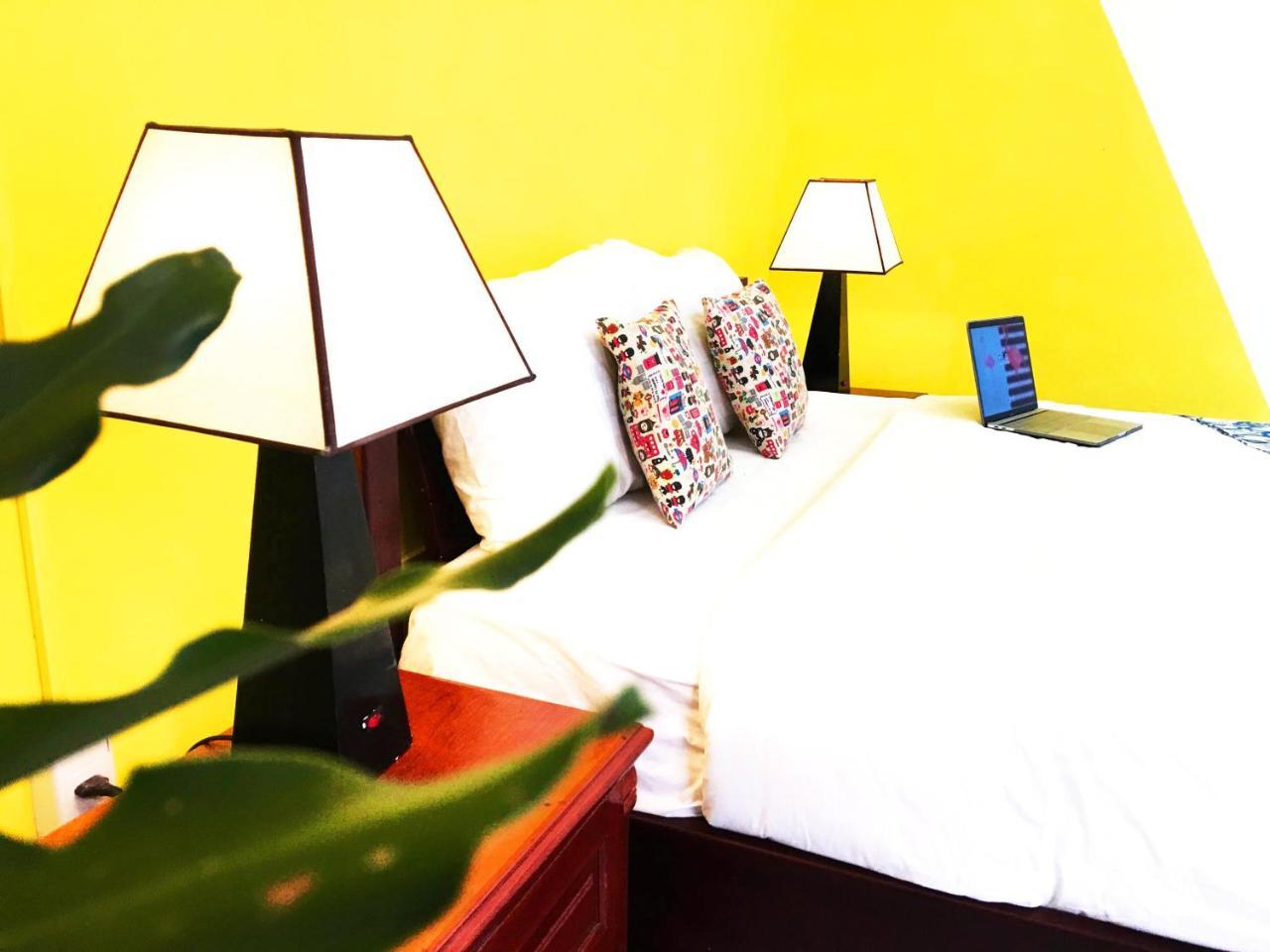Friendlee House Bed & Breakfast 2*