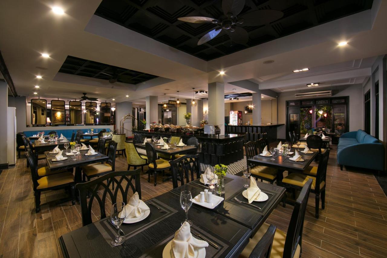 Golden & Hotel 4*