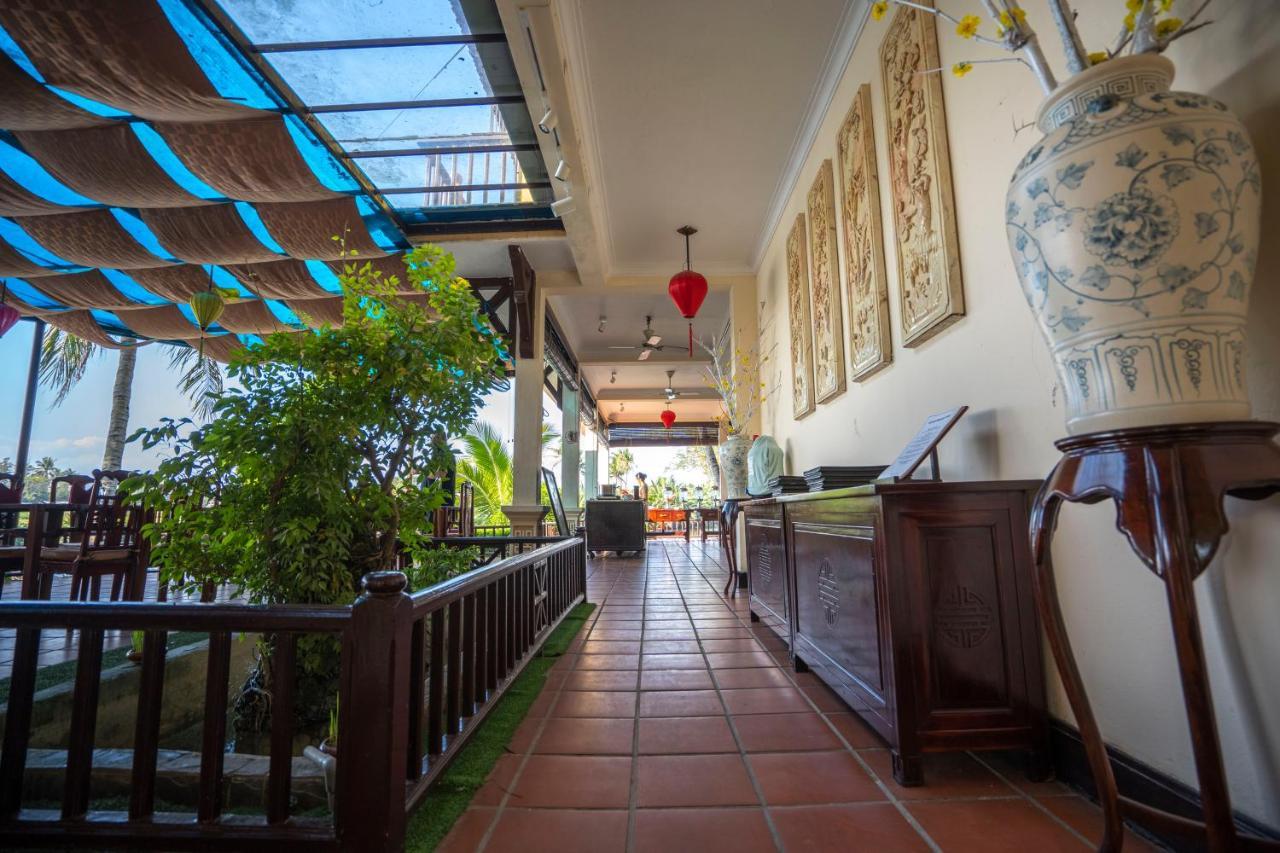 Riverside & Khu nghỉ mát