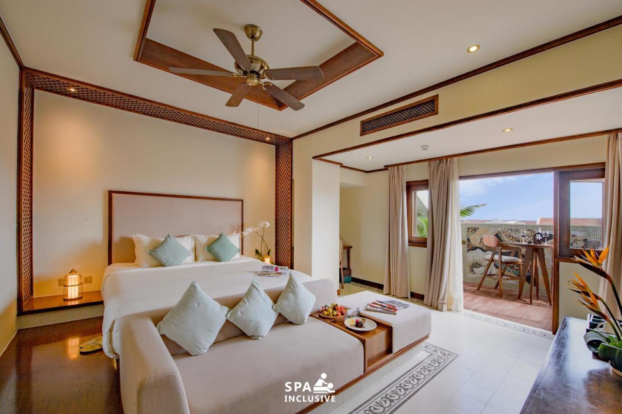 Resort Almanity & 5*