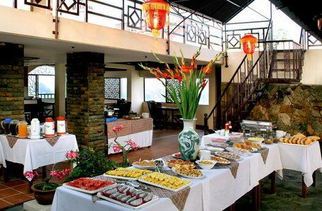 Kiki Hostel & Pool Club Hotel 3*