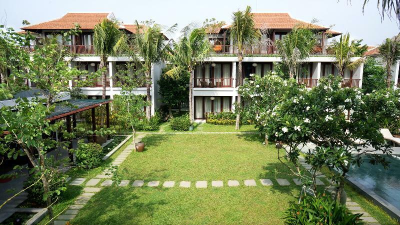 Resort Emerald Riverside 4*