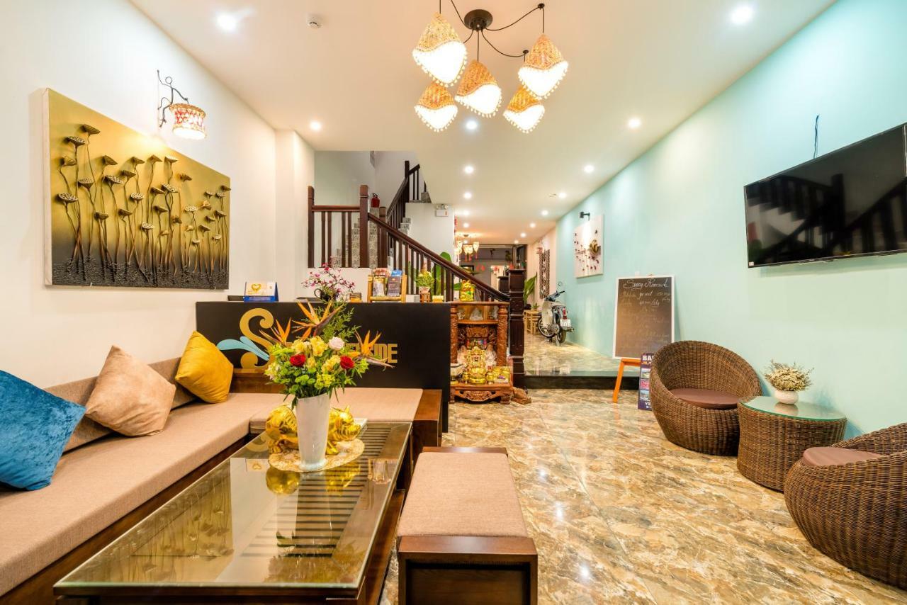Sunny Riverside Villa *
