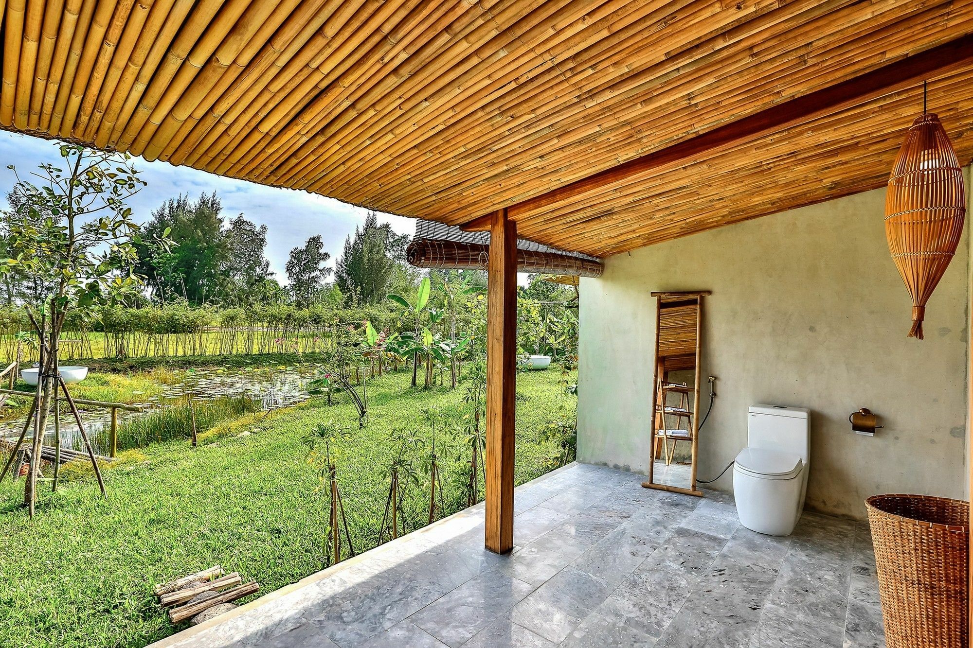 Allamanda Estate Khách sạn 4*